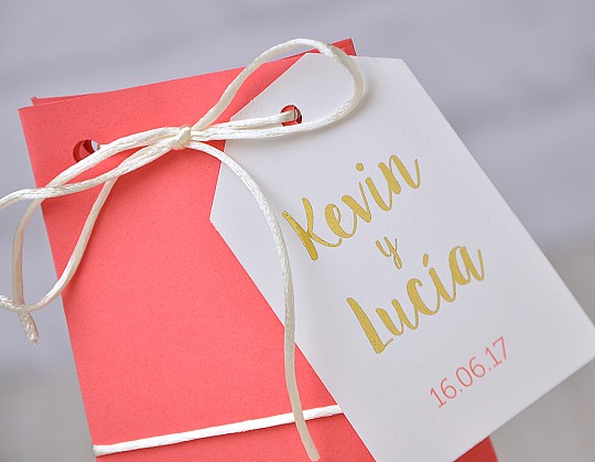 caja regalo boda robar tu heart 05 con acabados dorados - Weddingstudio caja-regalo-boda-robar-tu-heart-05