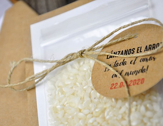 invitacion-boda-moderna-only-for-enamorados-03