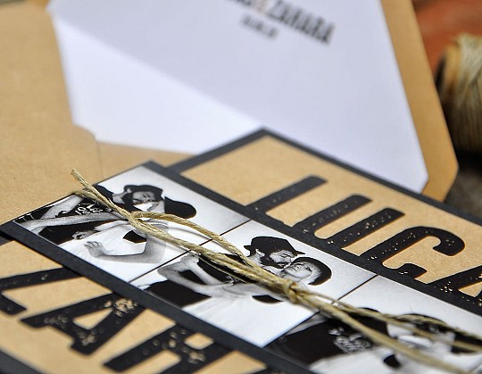 invitacion boda moderna together mola mucho 06 con lazo - Weddingstudio invitacion-boda-moderna-together-mola-mucho-06