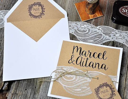 invitacion boda sello solo you and me 01 portada con sobre blanco - Weddingstudio invitacion-boda-sello-solo-you-and-me-01