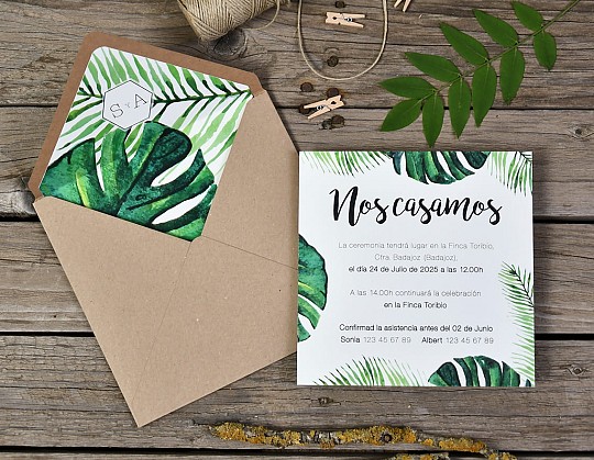 invitacion boda tropical phuket 03 con sobre kraft dorso - Weddingstudio invitacion-boda-tropical-phuket-03