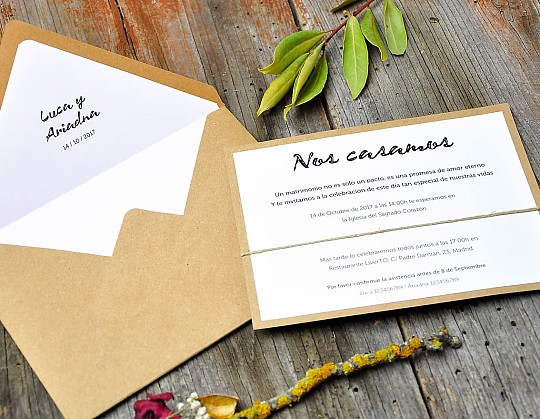 invitacion boda vintage quiereme so much 02 dorso con sobre kraft - Weddingstudio invitacion-boda-vintage-quiereme-so-much-02