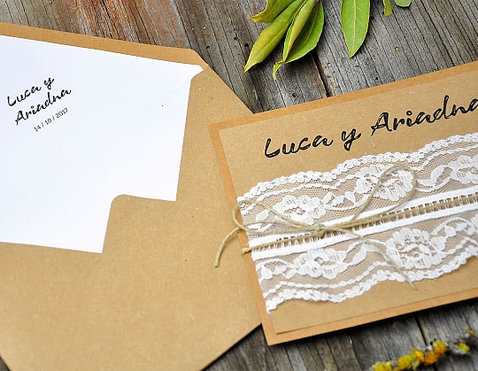 invitacion boda vintage quiereme so much 09 portada con sobre kraft - Weddingstudio invitacion-boda-vintage-quiereme-so-much-09