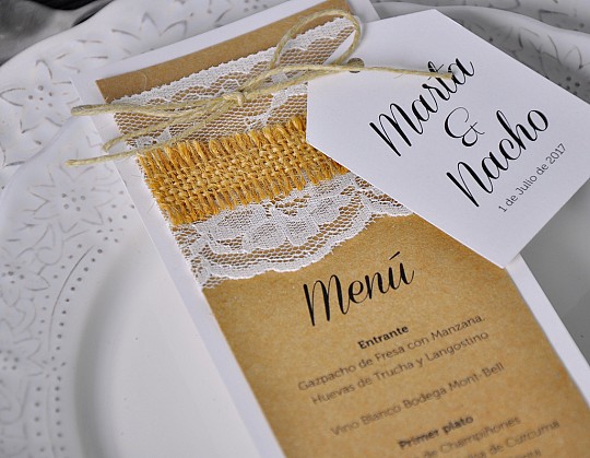minuta menu boda mi media orange 01 con cordel y detalle en el cordel - Weddingstudio minuta-menu-boda-mi-media-orange-01