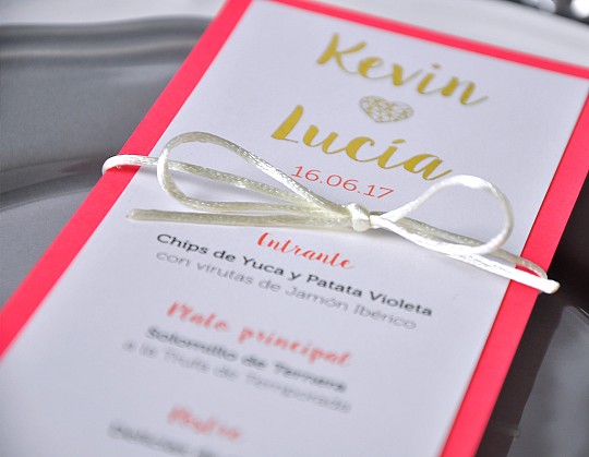 minuta menu boda robar tu heart 02 con lazo blanco - Weddingstudio minuta-menu-boda-robar-tu-heart-02